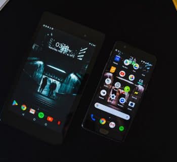 black android smartphone displaying home screen